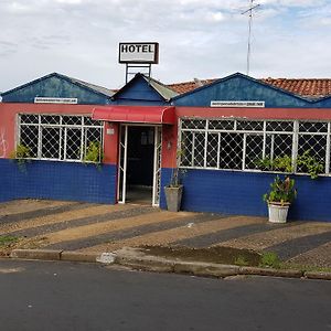 Hotel E Pousada Freitas